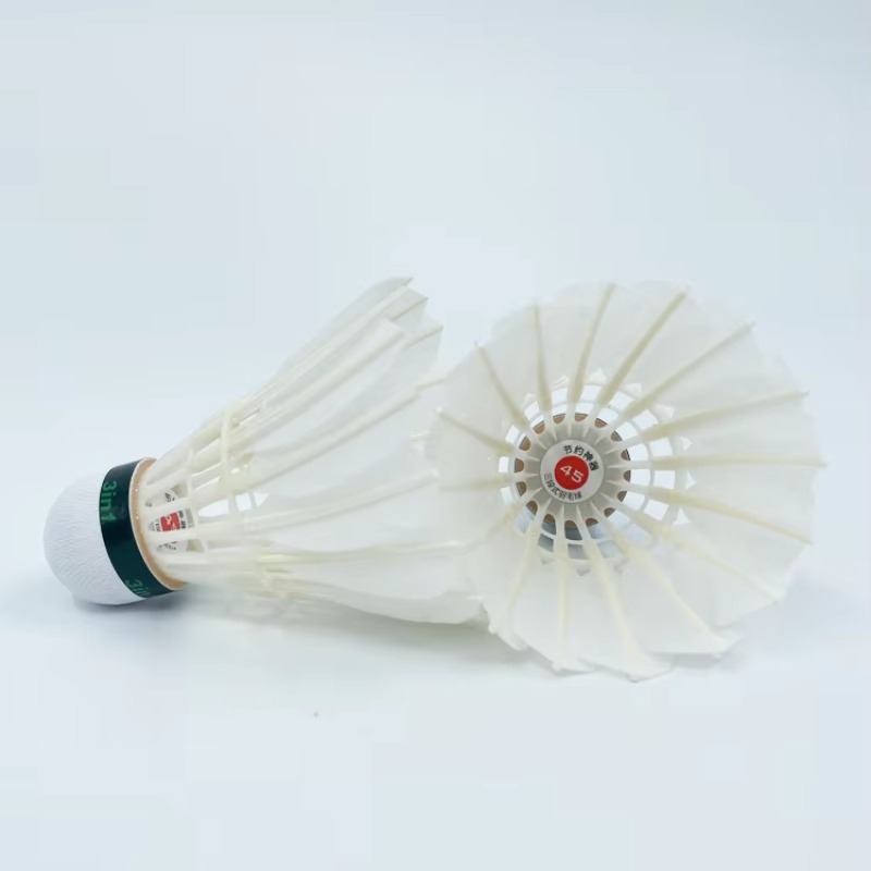 Durable Goose Feather Badminto - đánh giá và giá Badminton Vietnam