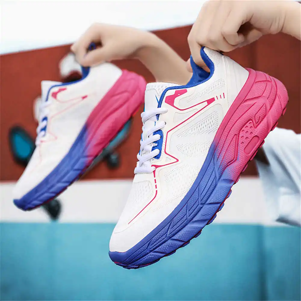 Does Not Slip Size 37 Shoes Si - đánh giá và giá Badminton Vietnam