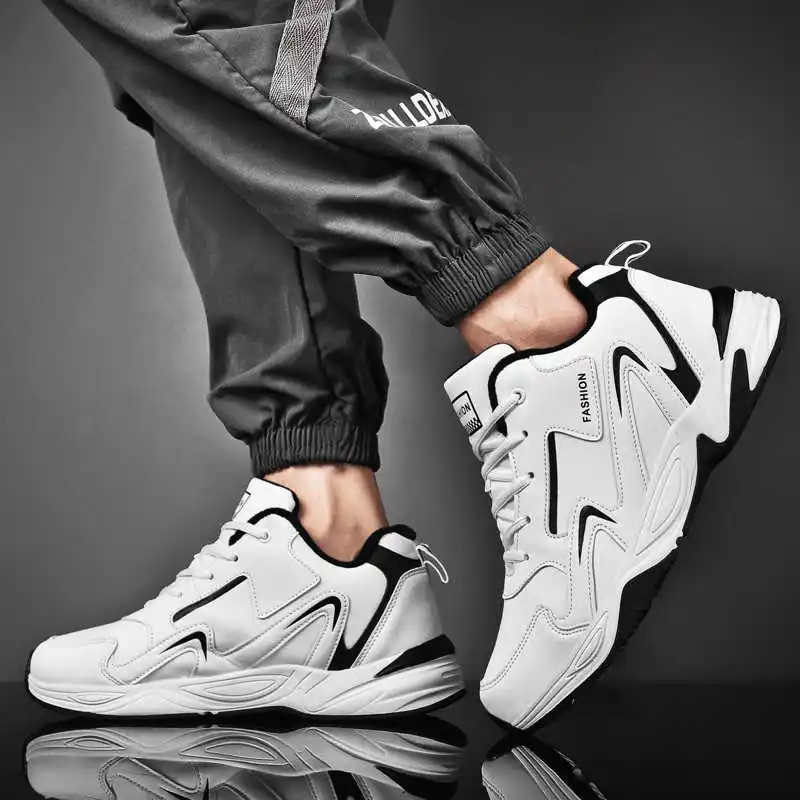Cold-proof Spring Gym Sneakers - đánh giá và giá Badminton Vietnam